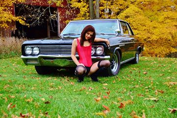 Bonus Buick Babes