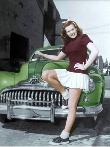 Cool Buick Cars Girls