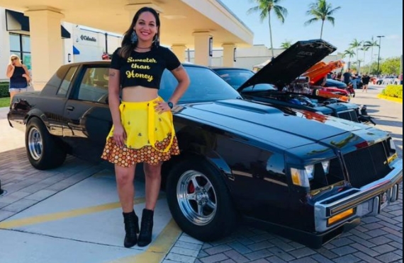 Buick Automobiles With Women