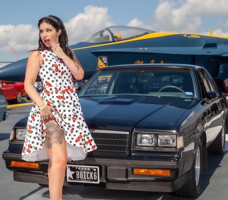 Hotties And Cool Cars